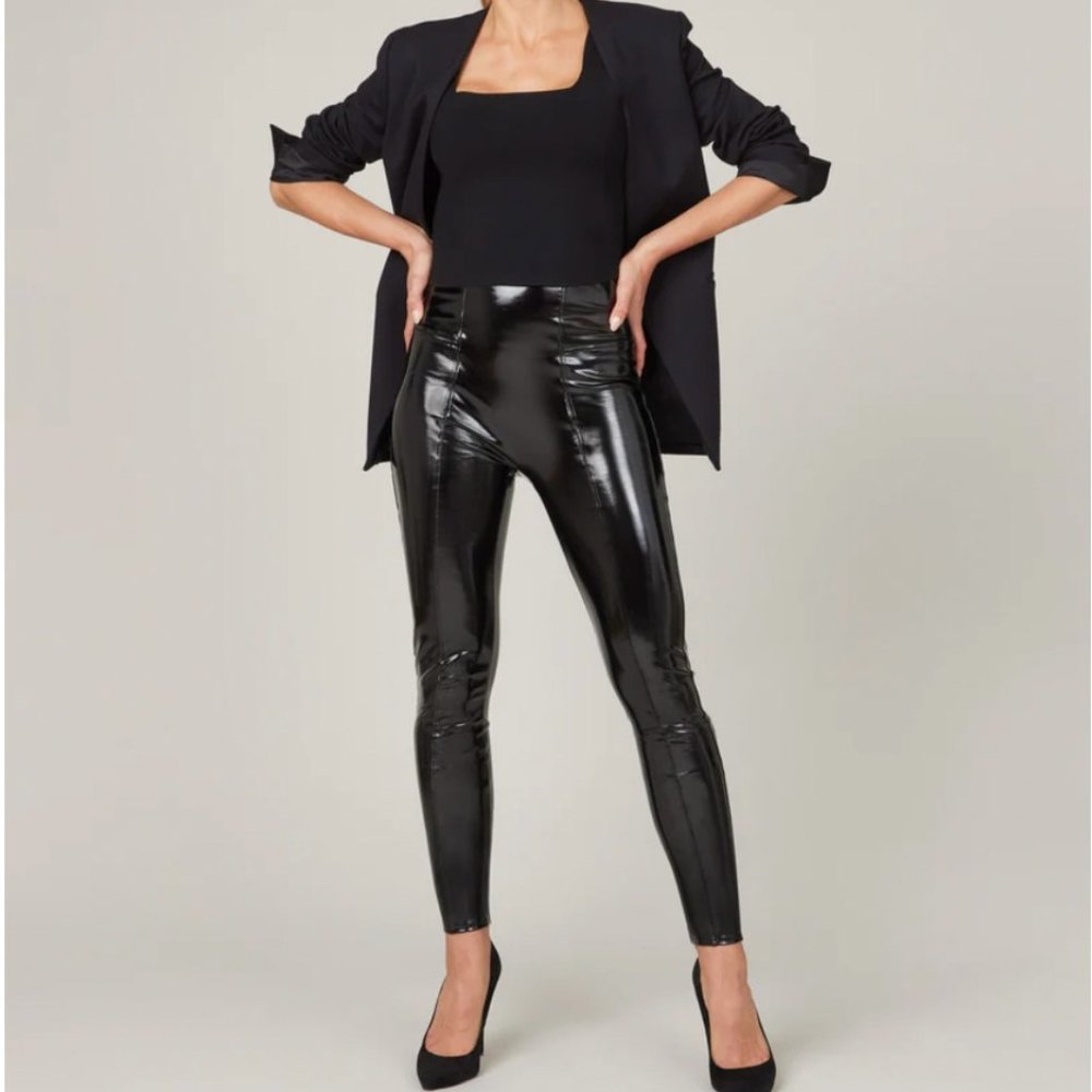 SPANX Faux Patent Leather Leggings Size M Petite